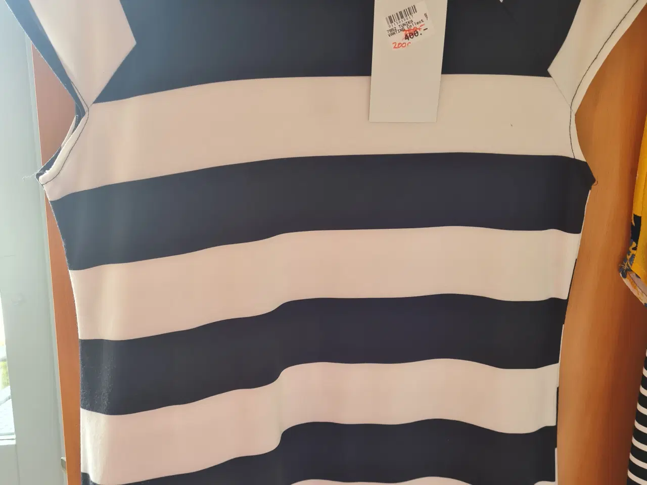 Billede 3 - Ny kjole str L 40 Vanting 