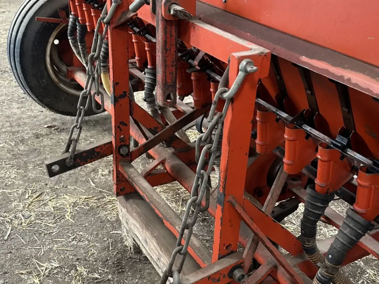 Billede 6 - Nordsten 3 meter gødningsplaceringsmaskine.Med tænder.