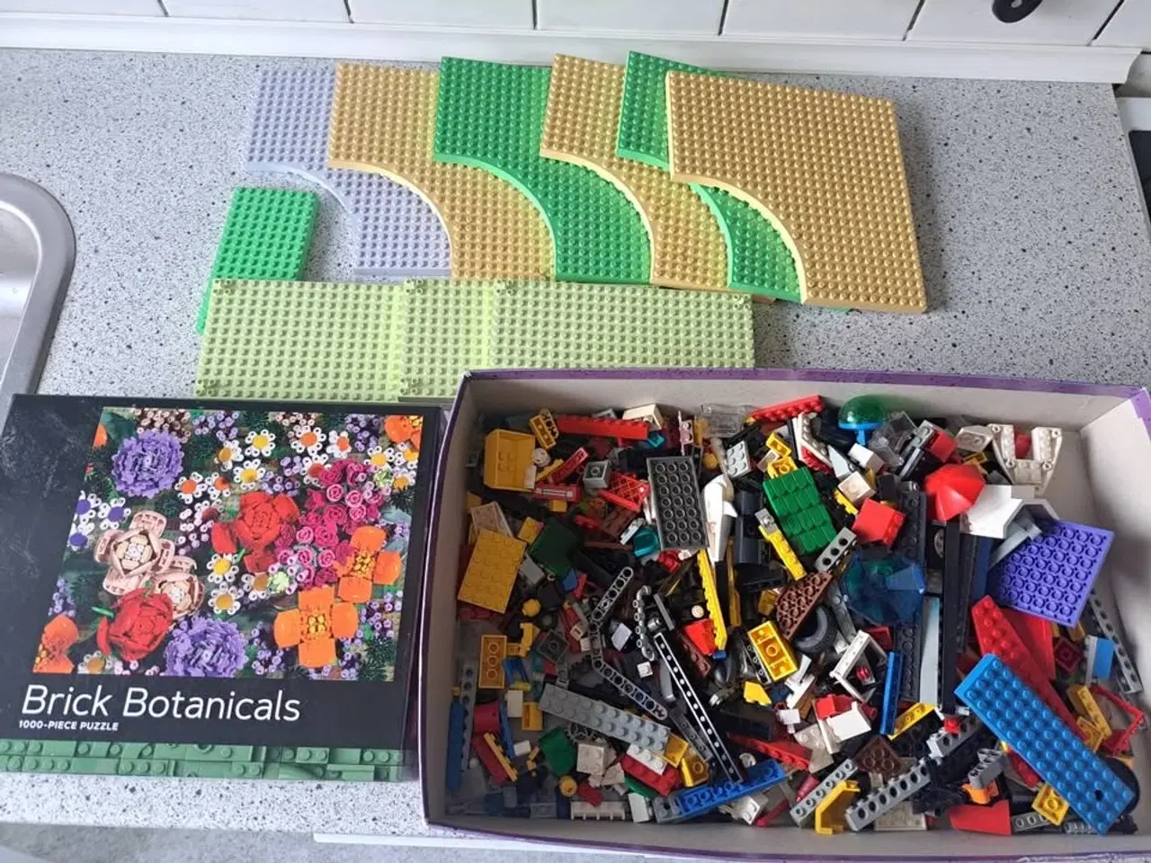 Billede 8 - Lego samling tog samt avatar er ikke komplet der e