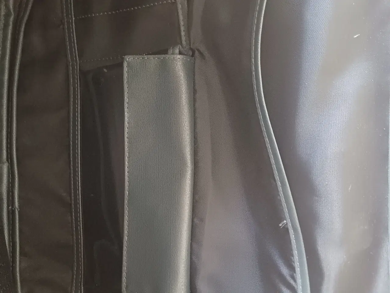 Billede 3 - Mandarina Duck - Rejsetaske