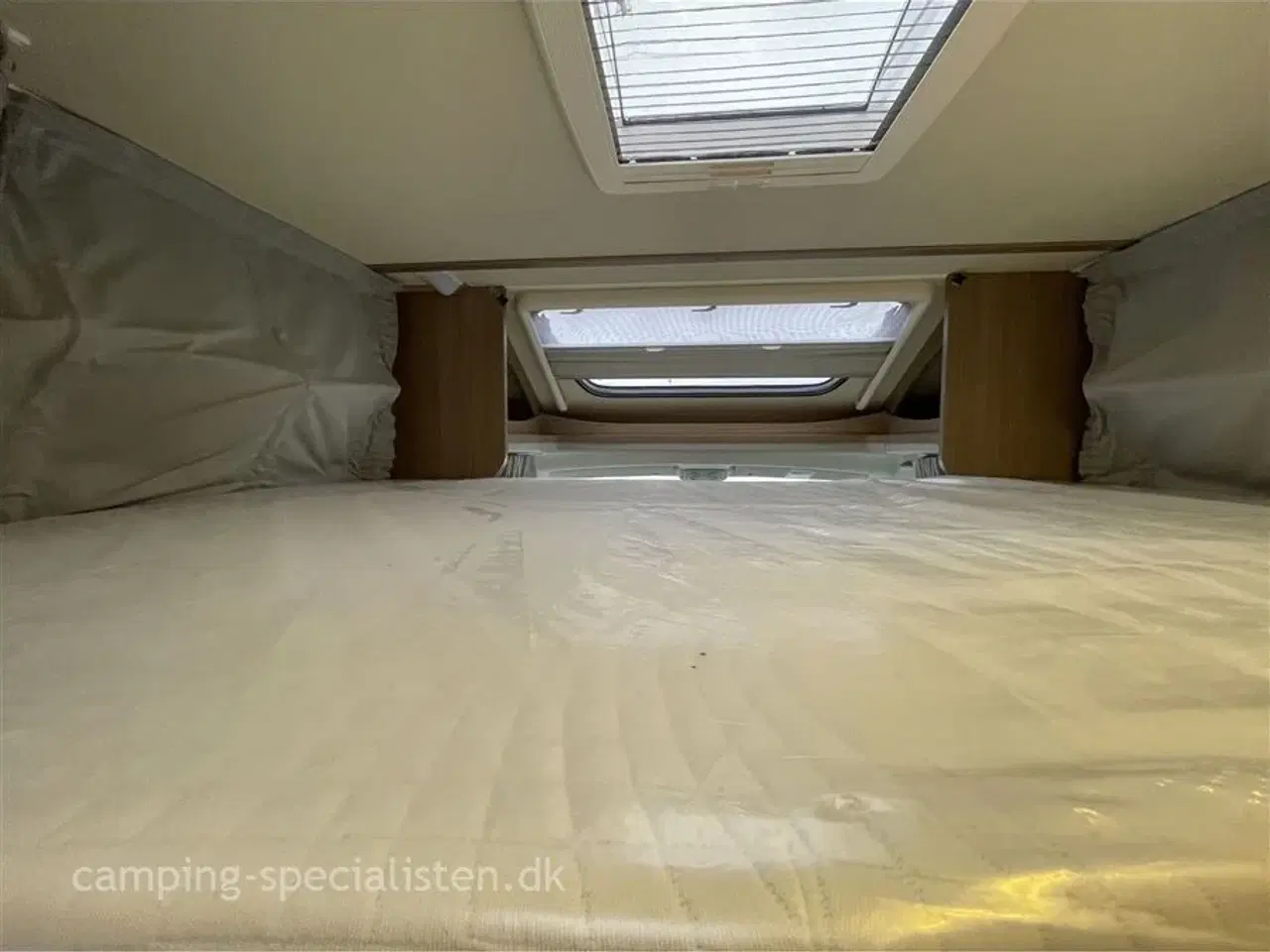 Billede 11 - 2019 - Carado T 449   Carado T 449 2019 - Kan ses nu hos Camping-Specialisten.dk