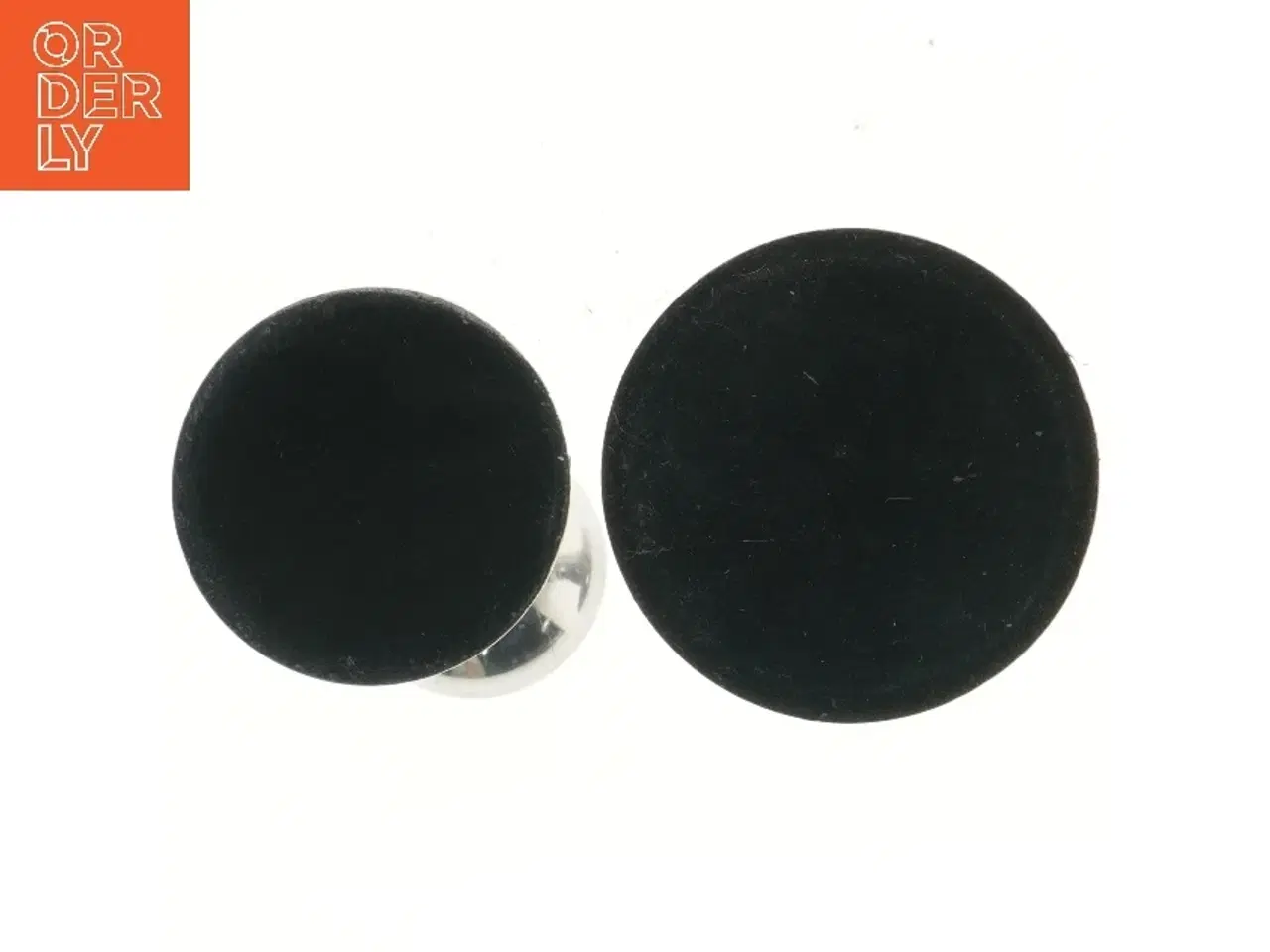 Billede 2 - Sæt af stål lysestager (str. 29x36 cm)