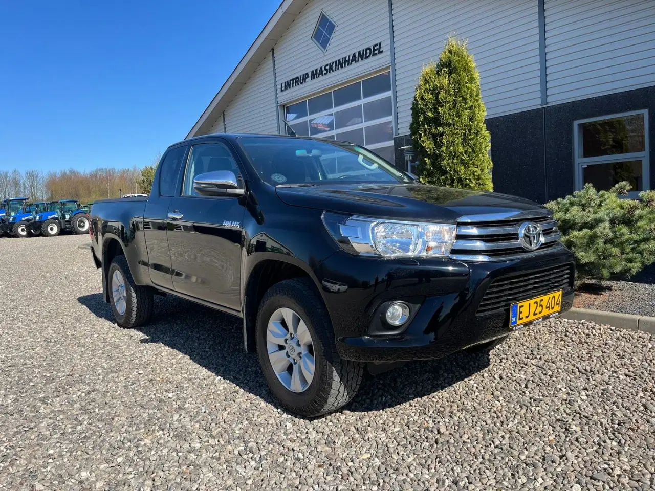 Billede 13 - Toyota Hilux 4WD Pick-up med træk til 3200 kg. Meget velholdt