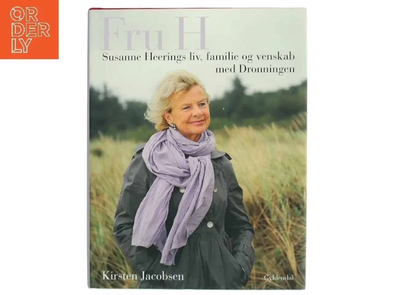 Billede 1 - Fru H : Susanne Heerings liv, familie og venskab med Dronningen af Kirsten Jacobsen (f. 1942) (Bog)