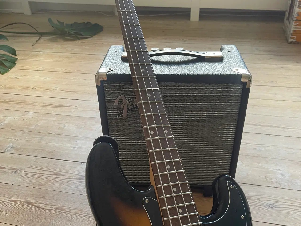 Billede 5 - Ubrugt el-bas fra Squier, affinity PJ
