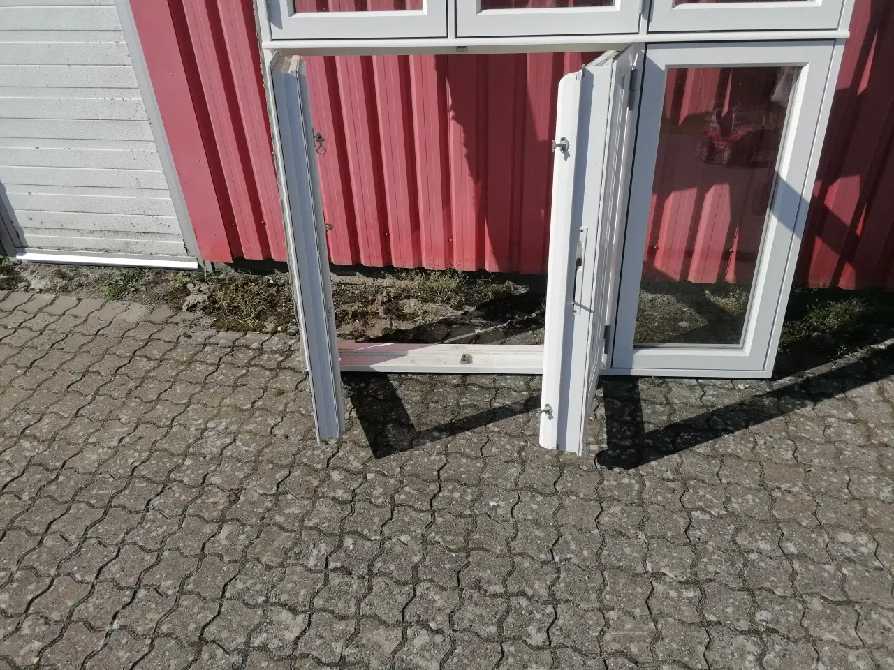 Billede 10 - 3 Fags Dannebrogsvinduer Træ/Alu BxH 158x166