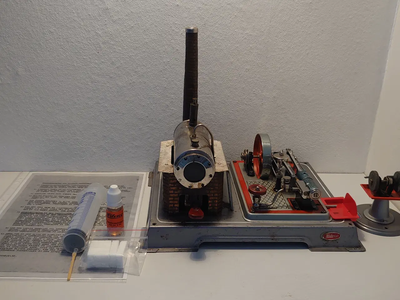 Billede 1 -  Wilesco dampmaskine D16. Afprøvet.Inkl sliber M52