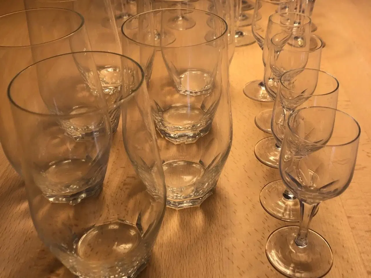Billede 4 - Krystal AZALEA Vinglas og Øl- og snapseglas