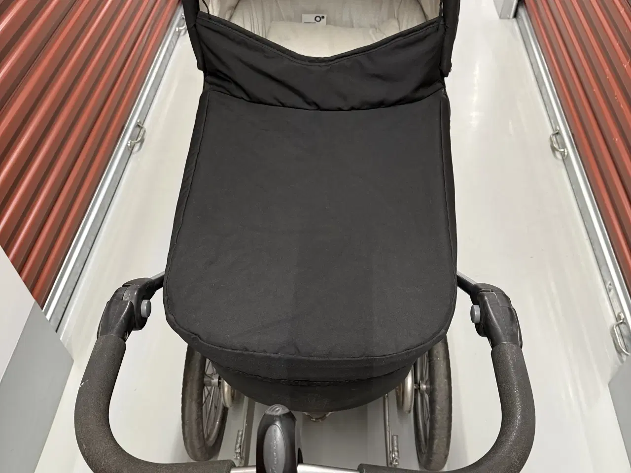 Billede 1 - Bedsteforældre barnevogn