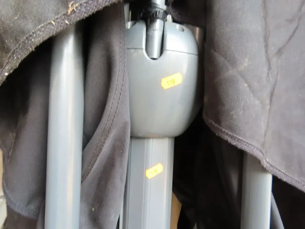 Billede 4 - Stor Parasol (ca 4 meter høj)