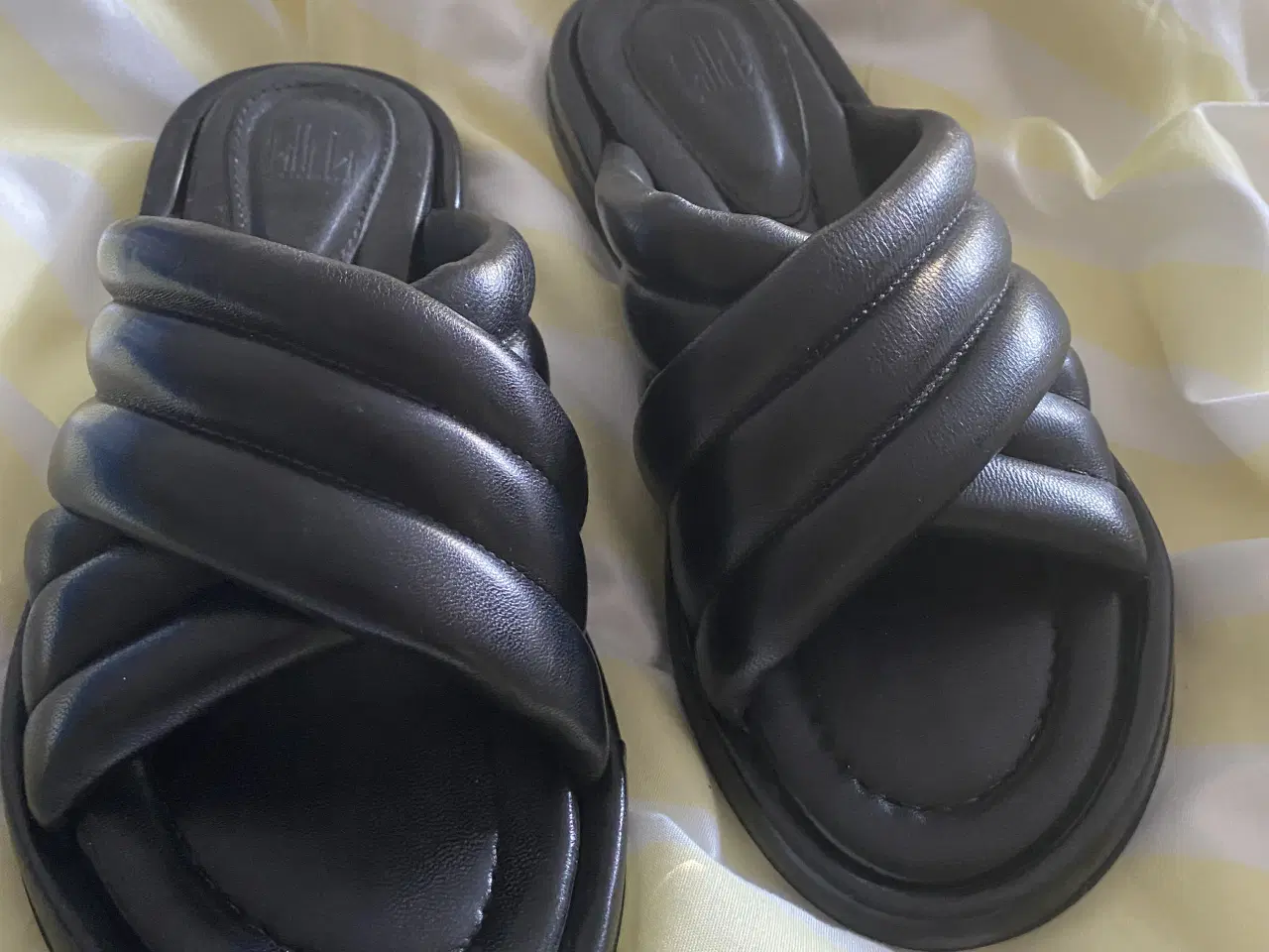 Billede 3 - Fede Billi bi sandaler😍🤗