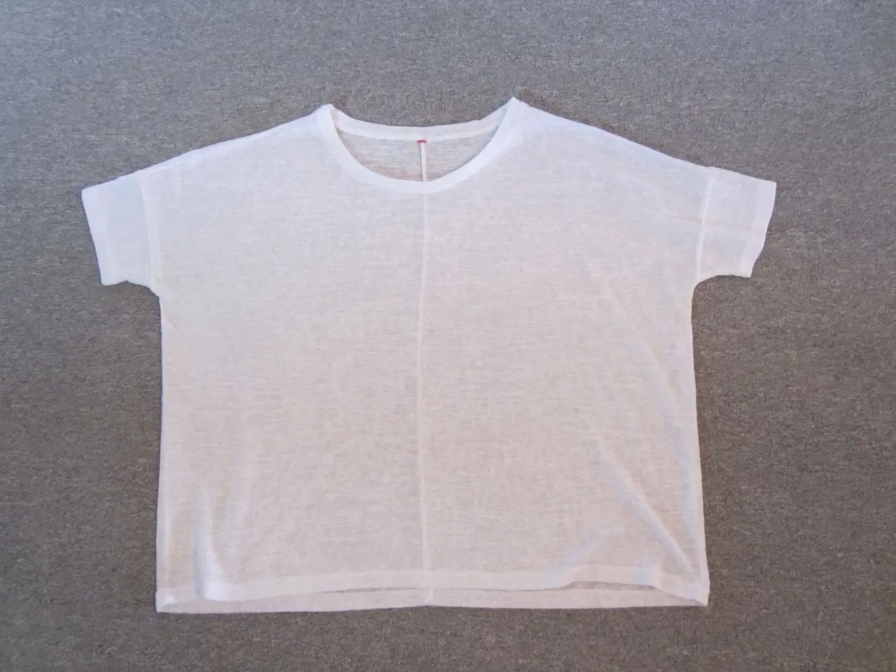 Billede 1 - Fin hvid bluse i str. M