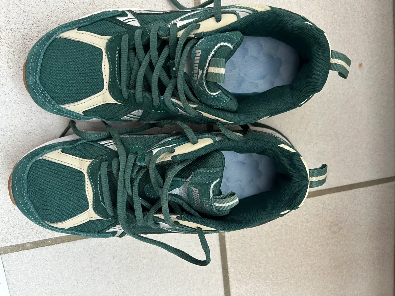 Billede 3 - Næsten ny Puma sko str. 40