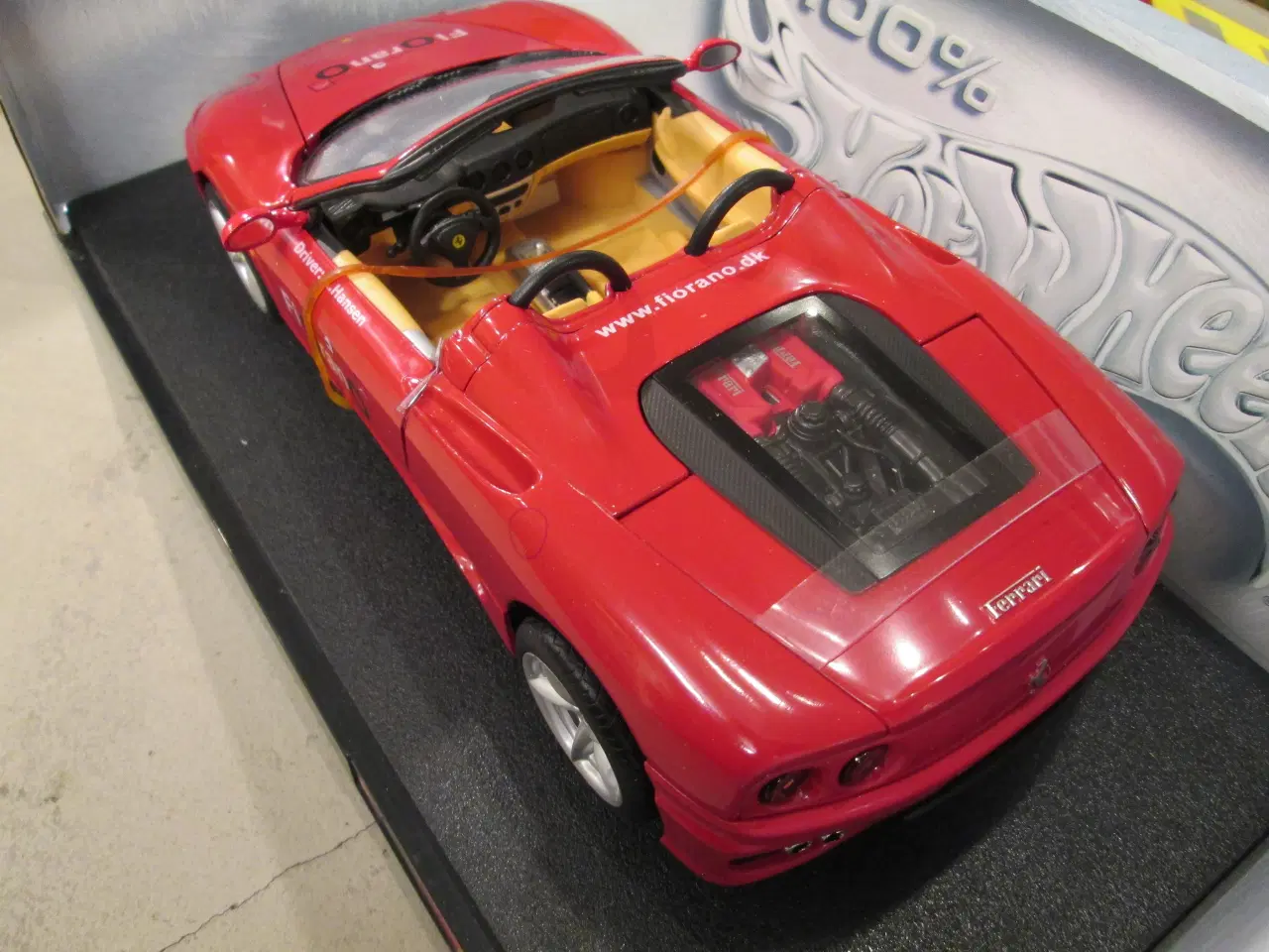 Billede 2 - Modelbil Ferrari 360 Spider  HotWheels  1:18