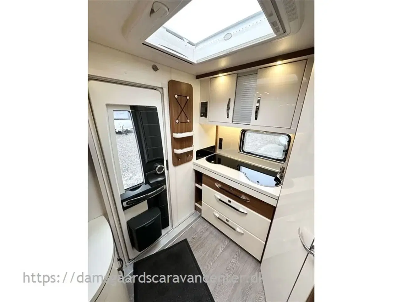 Billede 11 - 2019 - Hobby Excellent 460 SFf   Queensbed-Gulvtemp.-Mover-Telt-Markise