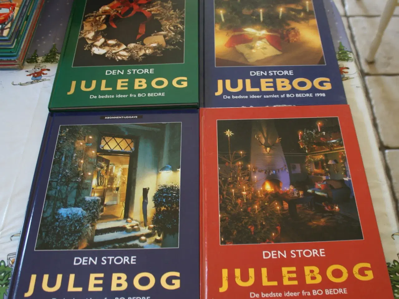 Billede 1 - 4 stk Den store julebog