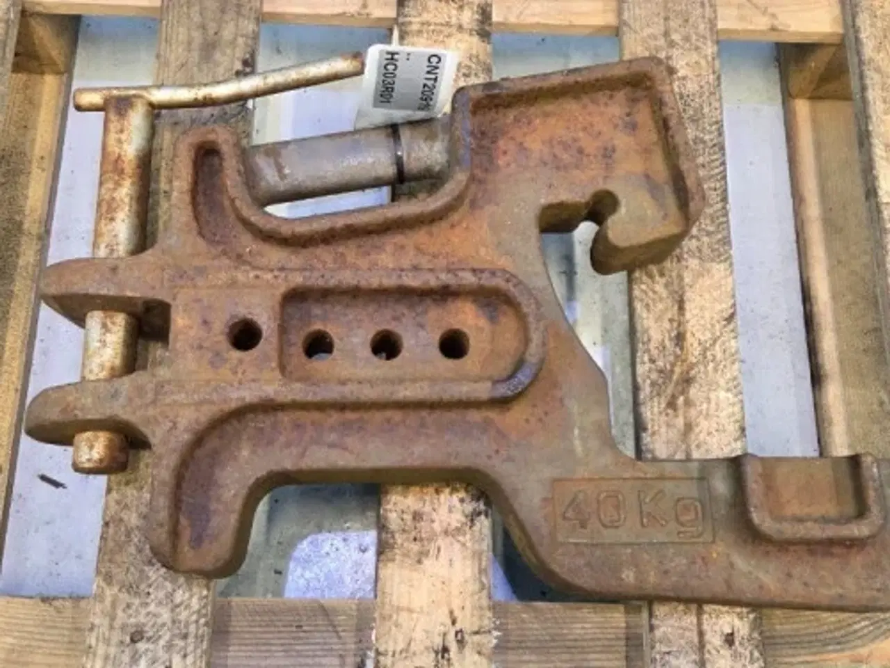 Billede 5 - New Holland 8210 Frontvægt 82007009