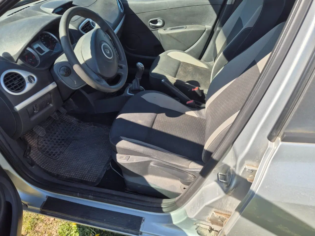 Billede 5 - Renault Clio III 1,2 16V Advantage