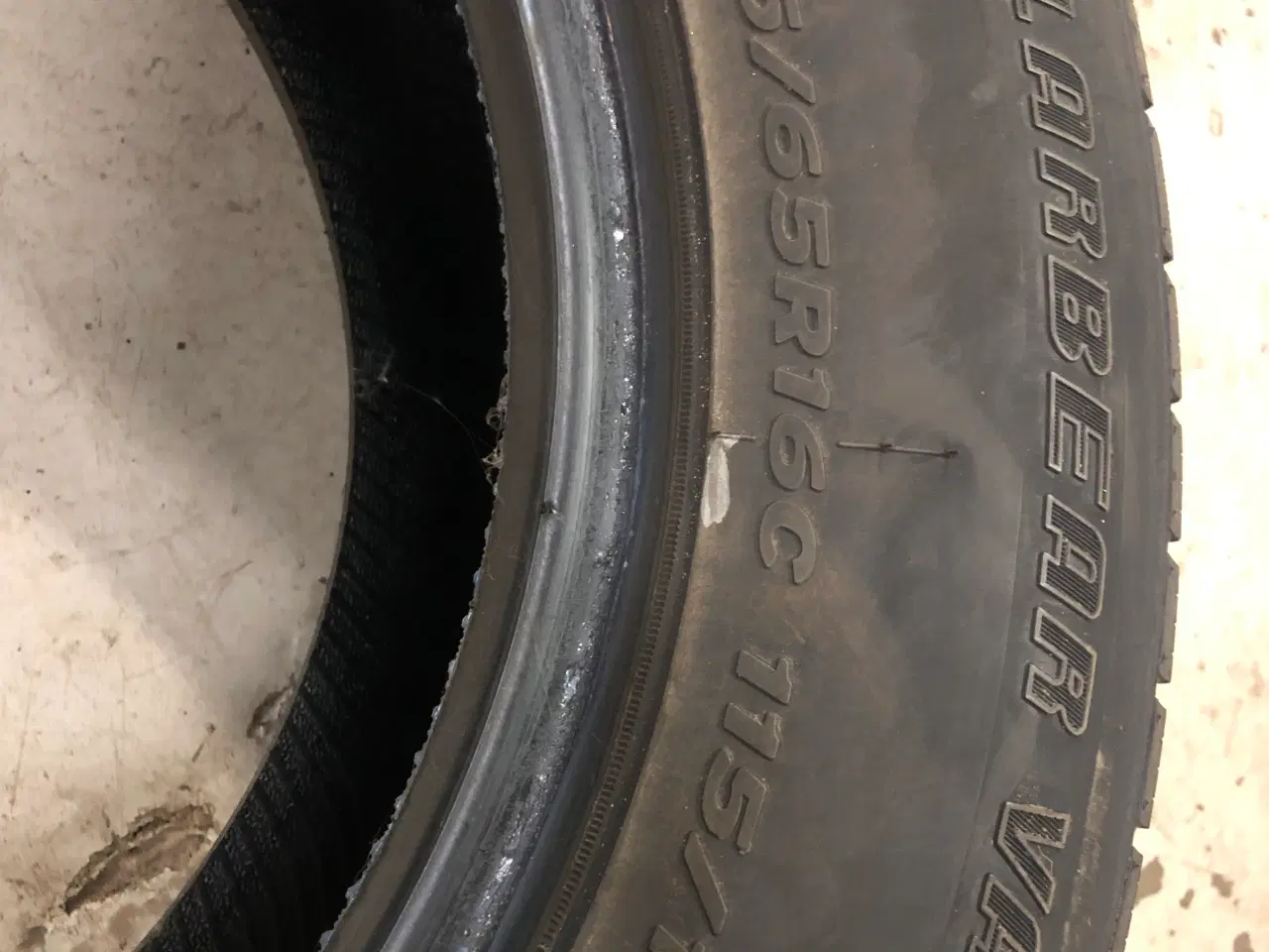 Billede 4 - 2 stk vinterdæk varevogn 16”