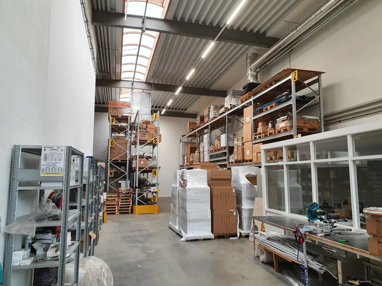 Billede 4 - Lager med god synlighed