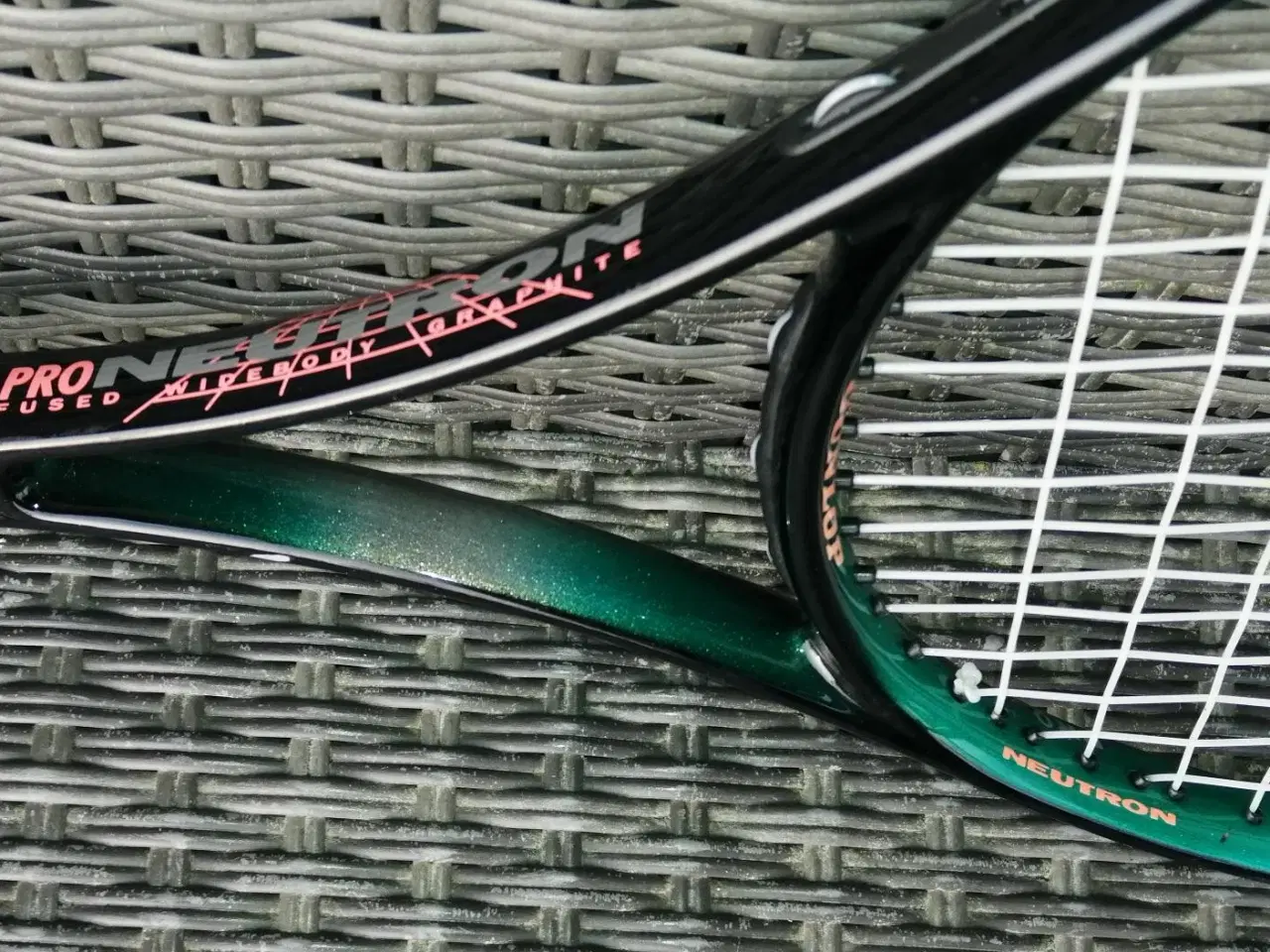 Billede 3 - DUNLOP PRO NEUTRON GRAPHITE, STR. 3, I FLOT STAND