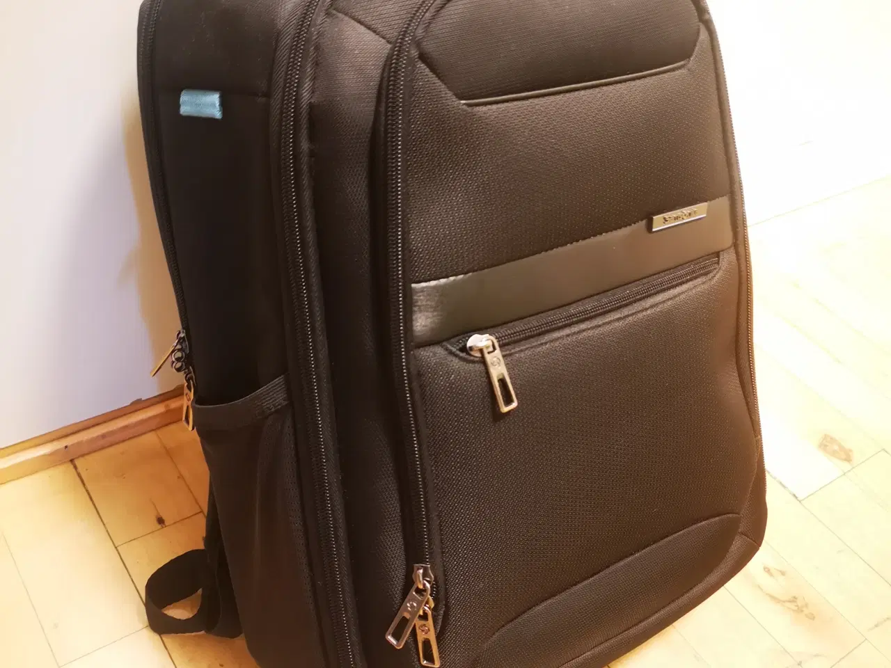 Billede 10 - Samsonite Brug en gang butik pris 950 kr