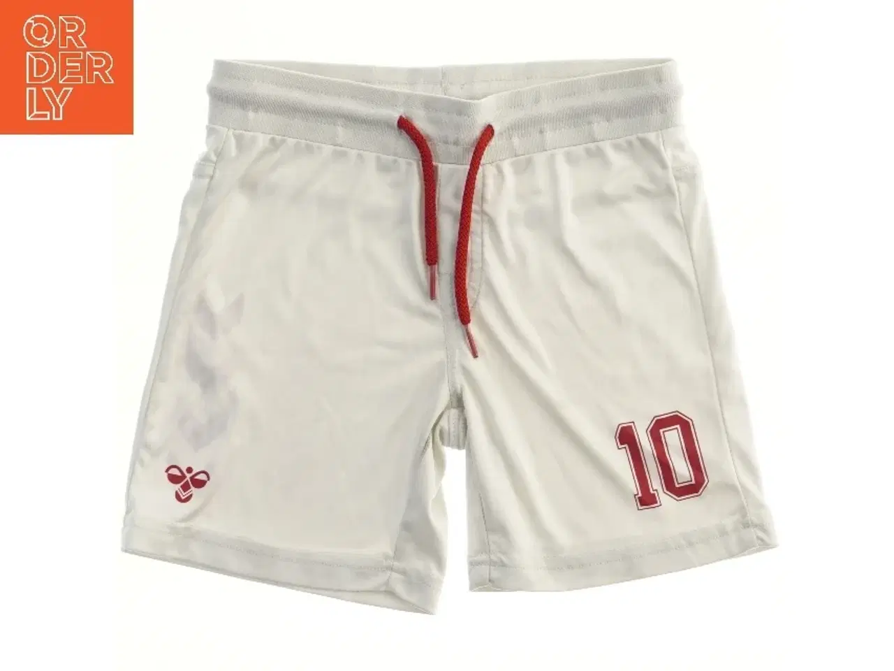 Billede 2 - Sports shorts med nummer fra Hummel (str. 110)