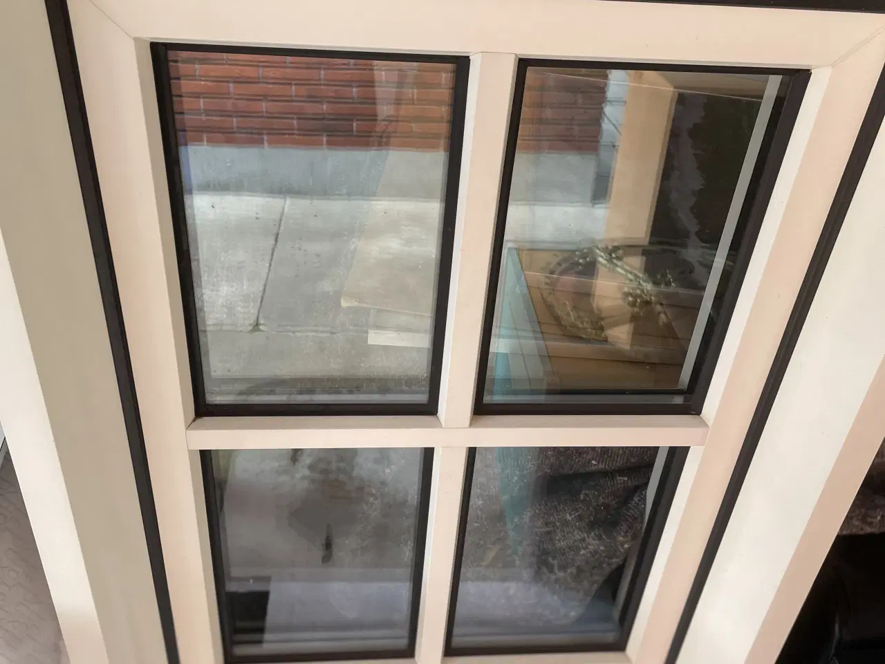 Billede 3 - Flot pvc sprossevindue med termoglas