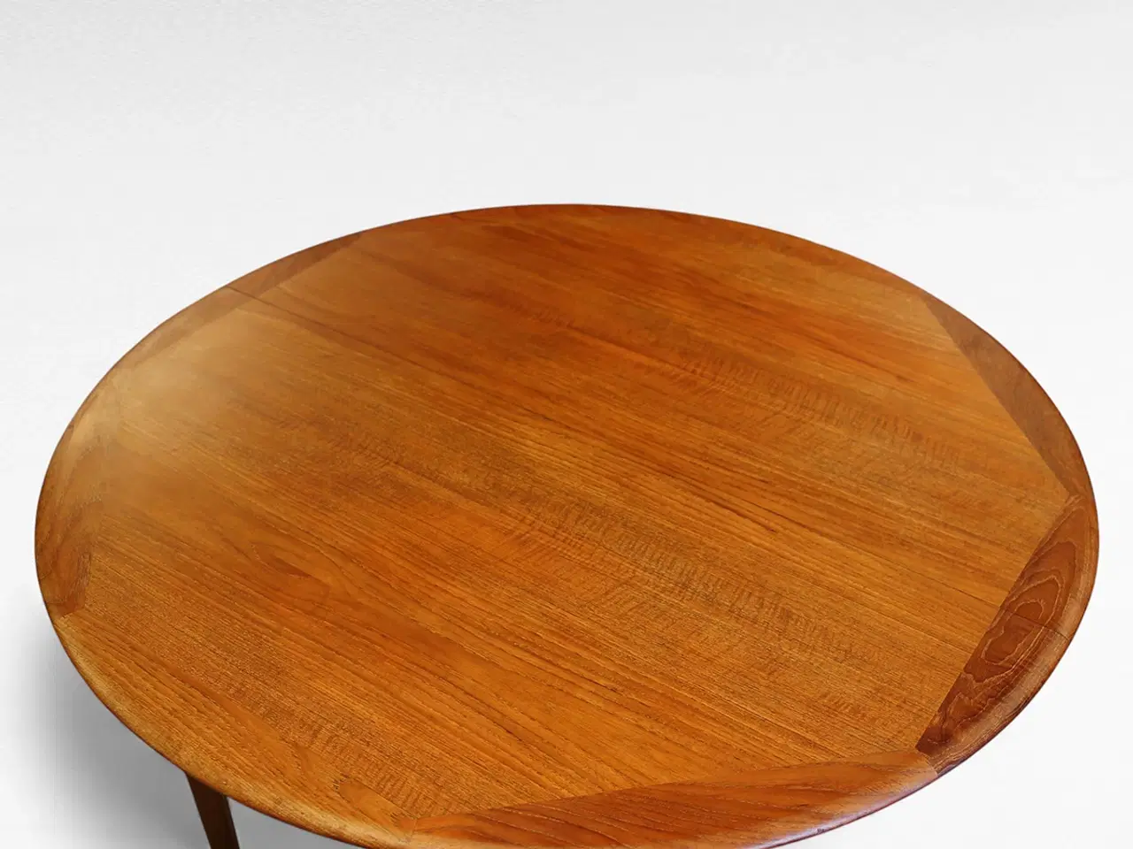 Billede 2 - Rundt teak spisebord fra 1950’erne – m. udtræk