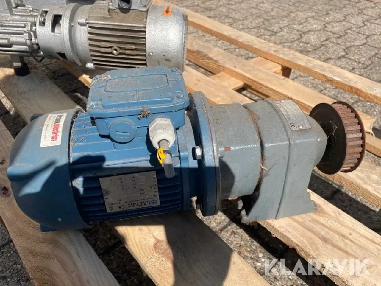 Billede 9 - Pumpe og motor Lafert - busch 16-112