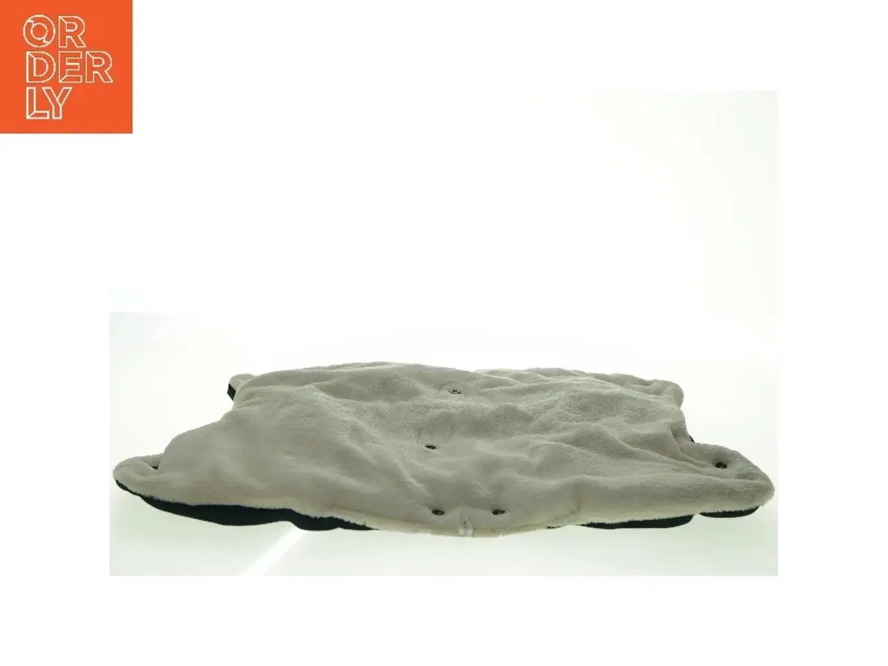 Billede 2 - Baby udstyr (str. 55 x. 47 cm)