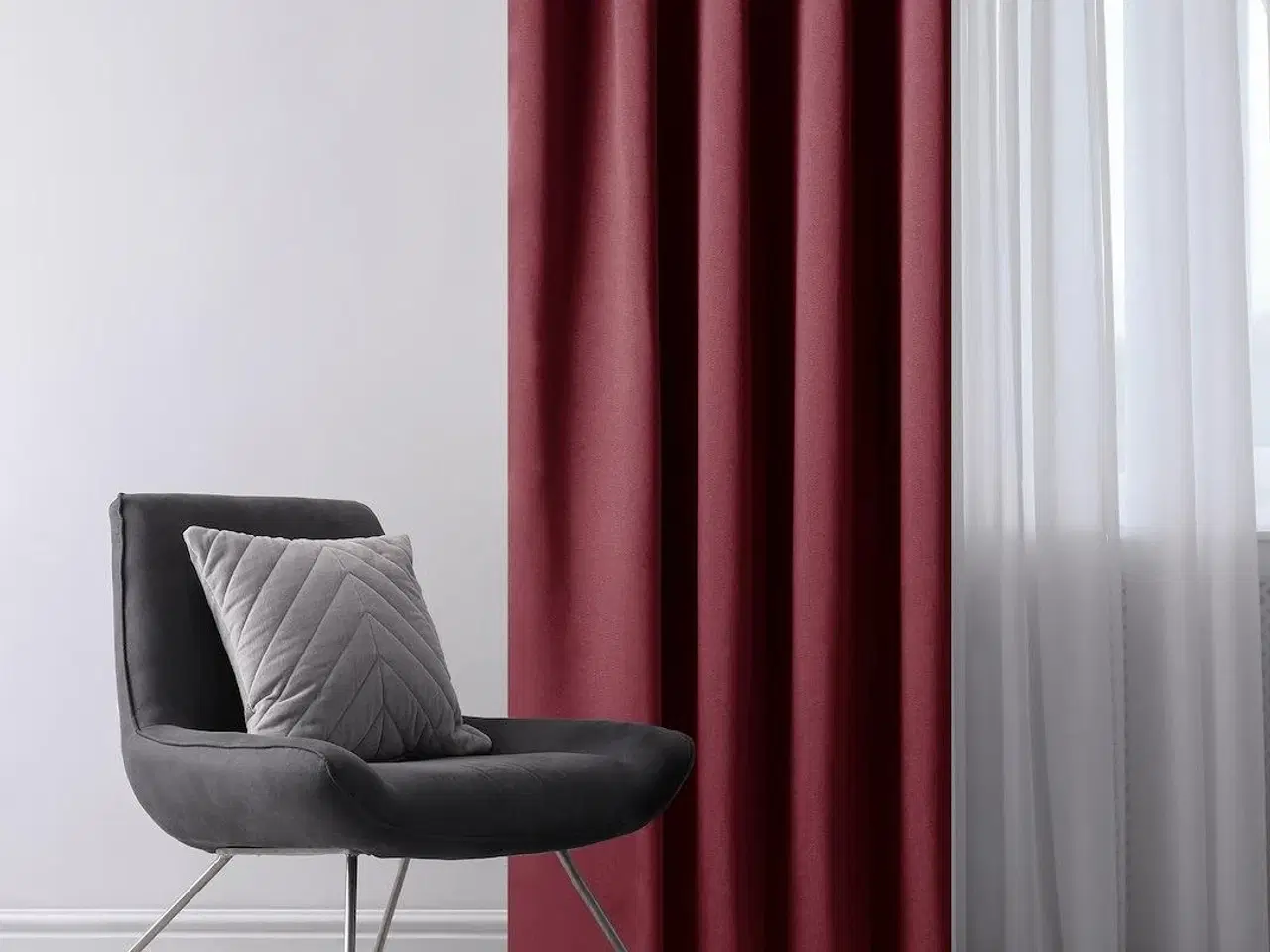 Billede 6 - Mørklægningsgardin blackout 140x245 cm – vinrød, klassisk bånd – AmeliaHome