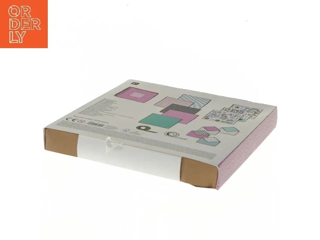 Billede 4 - Scrapbogssæt fra Tiger (str. 22x22x3 cm)