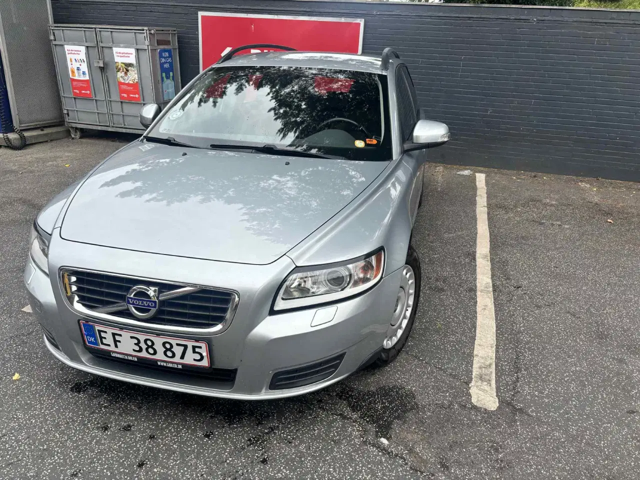 Billede 1 - Velholdt Volvo V50 sælges