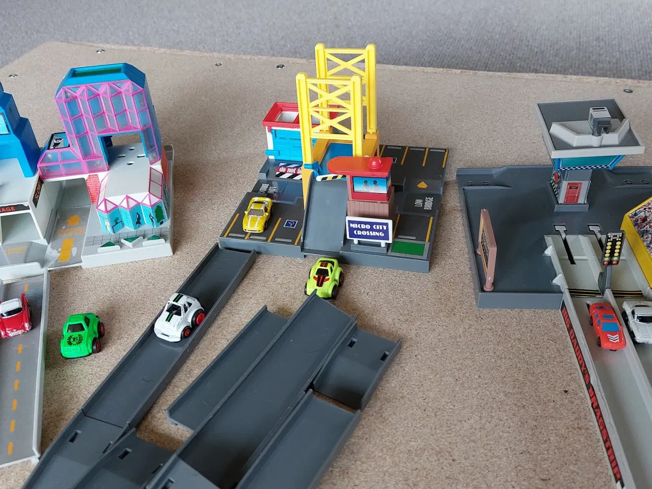 Billede 2 - Micro Machines Bilbaner