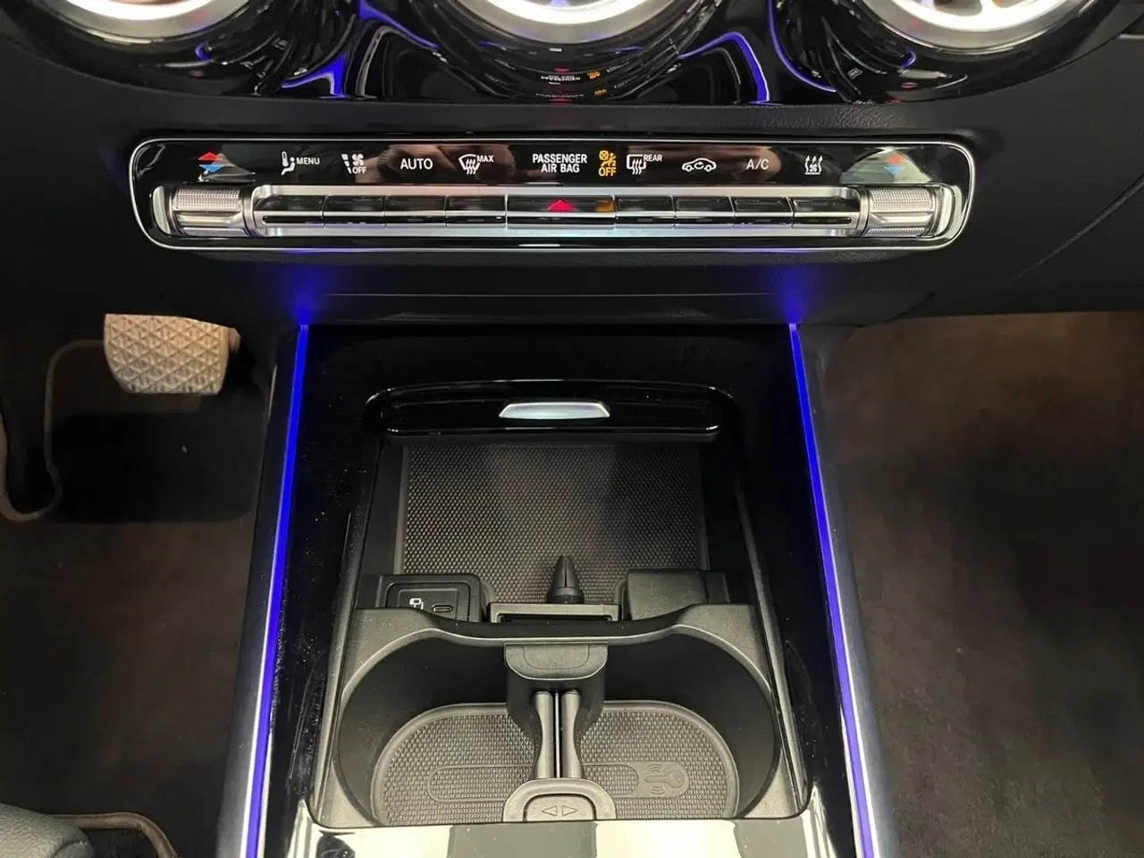 Billede 15 - Mercedes EQA250+  