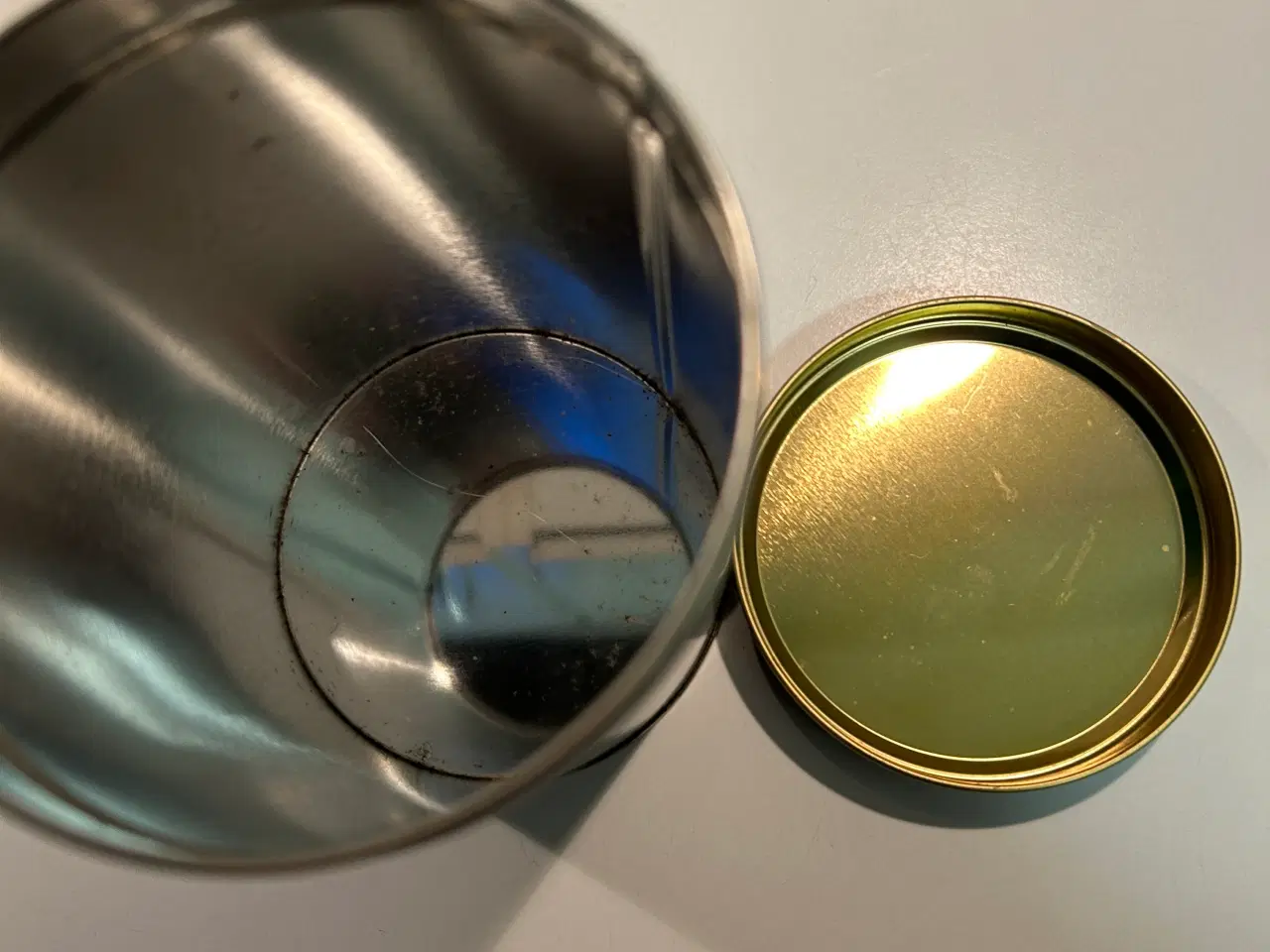 Billede 3 - Retro grøn kaffedåse med guld deco.