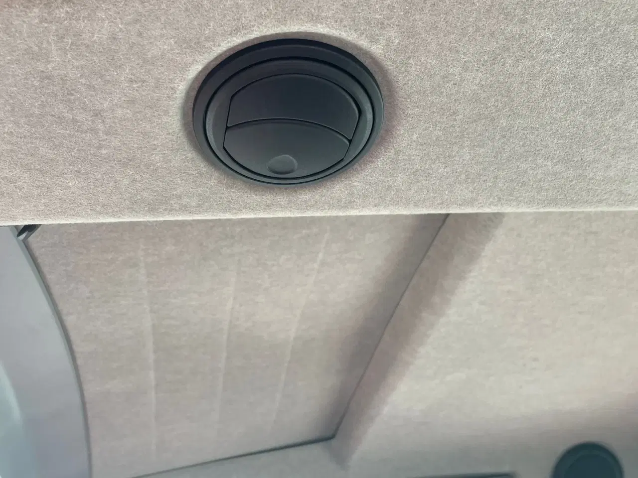 Billede 7 - Valtra G135 Active Aktiv med frontlæsser