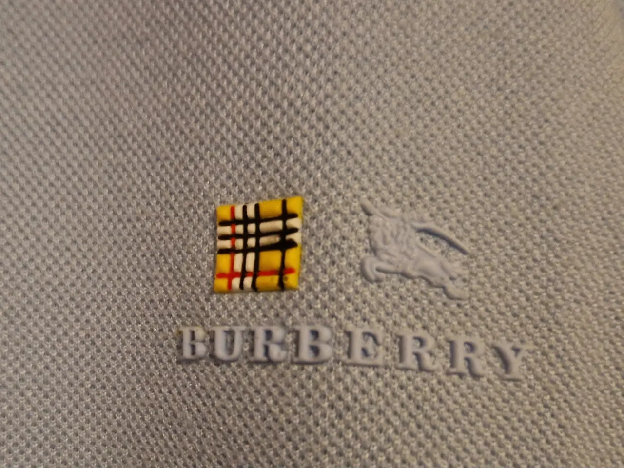 Billede 3 - Burberry London lyseblå polo t-shirt, størrelse 3X