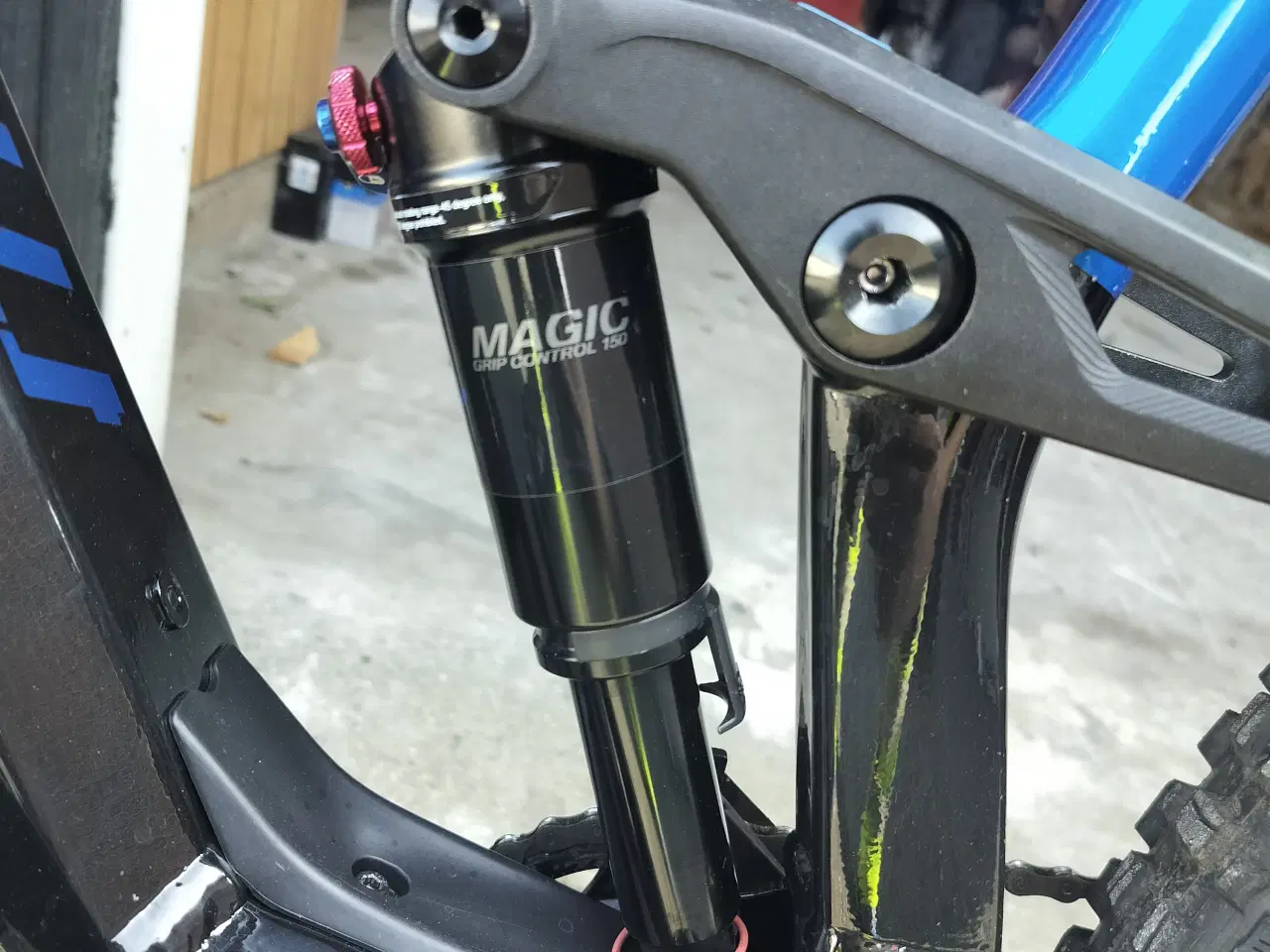 Billede 10 - EMTB Str L Næsten ny