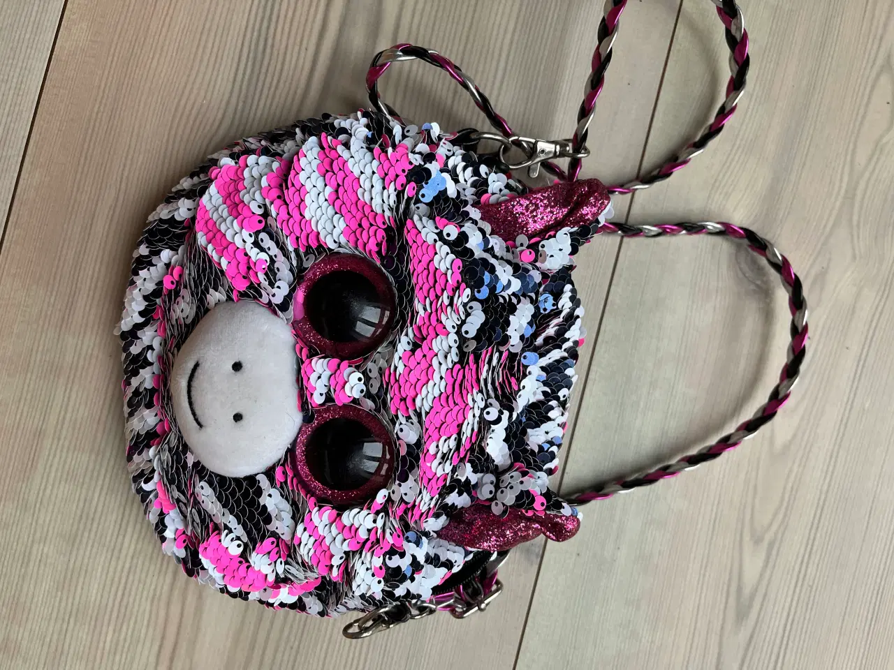 Billede 2 - TY taske med pailletter