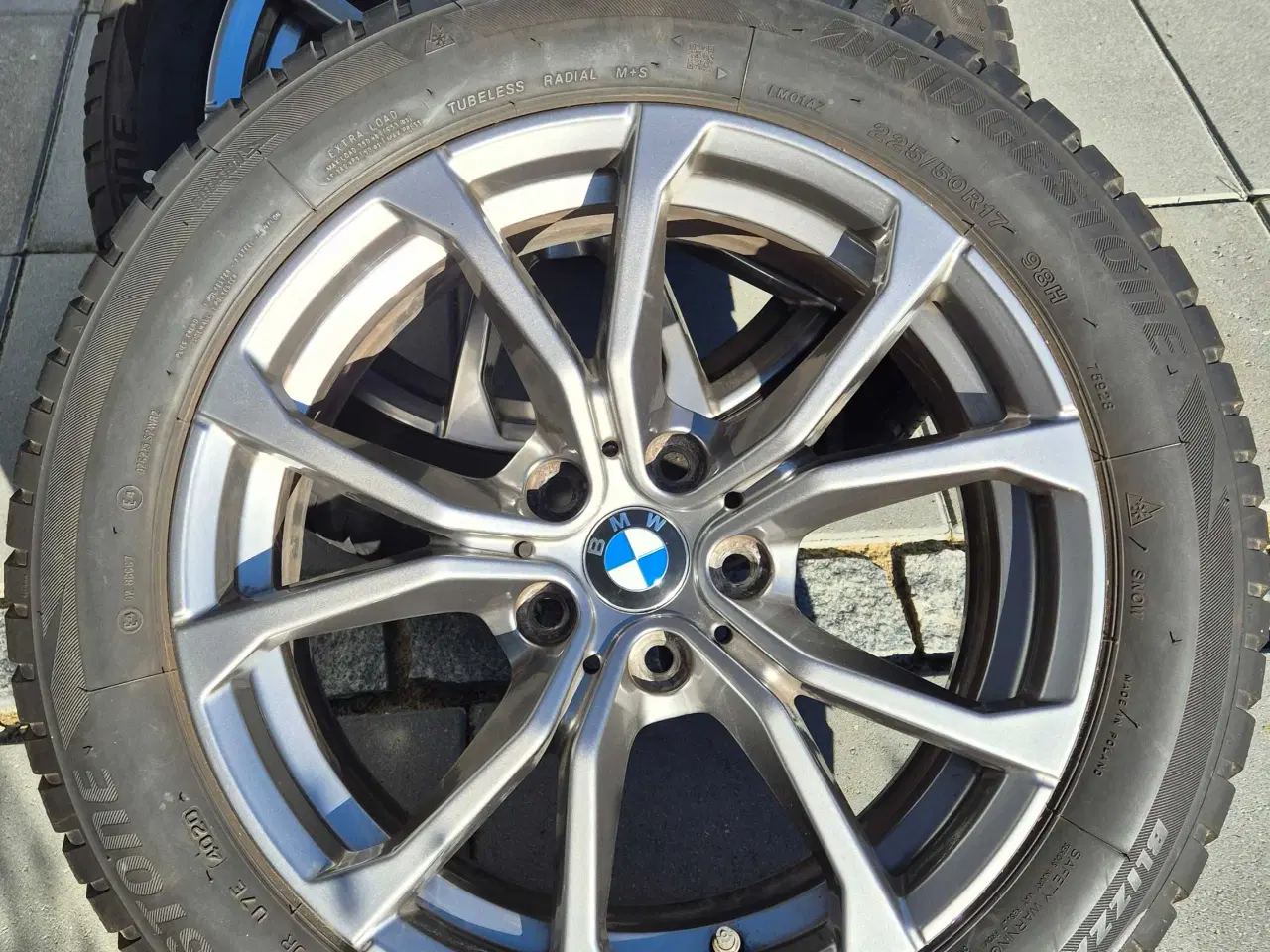 Billede 1 - Originale BMW fælg og vinterdæk til 3-serie (2022)