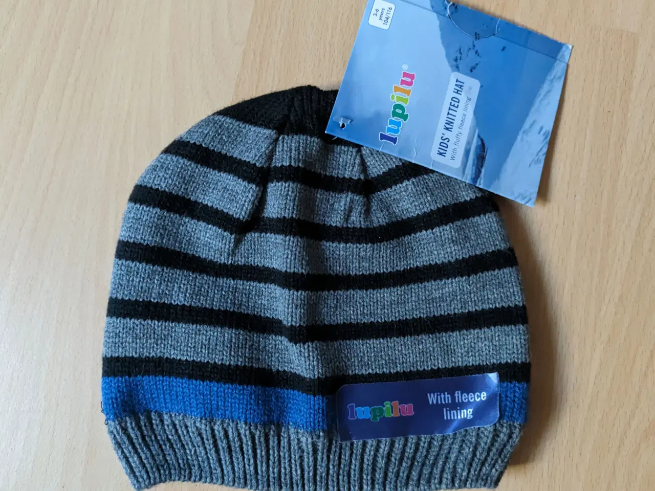 Billede 1 - Hue med fleece inderst *NY*