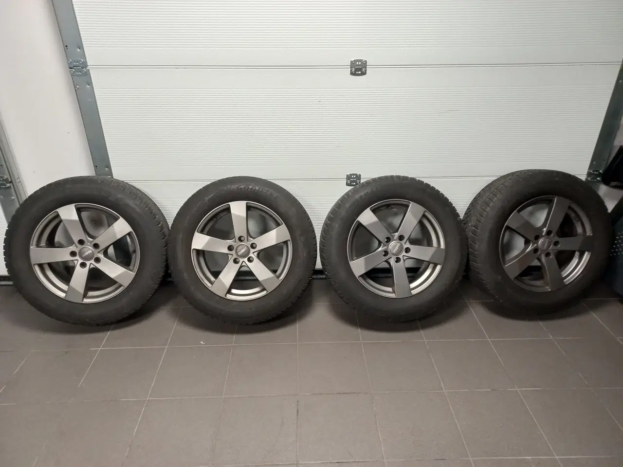 Billede 6 - Alufælge 5x 112 m Vinterdæk 225/65R17