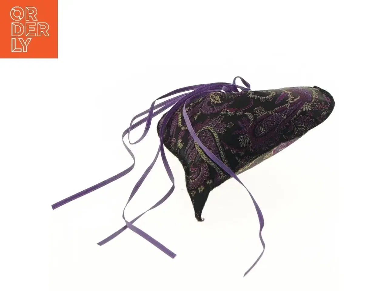 Billede 3 - Hjerteformet tekstildekoration med bånd (str. 21 cm)