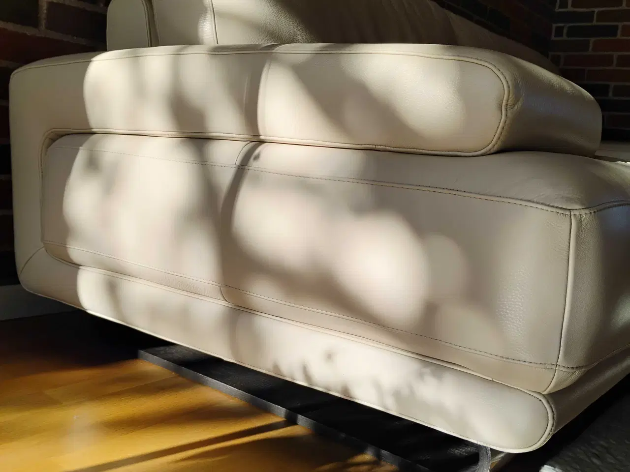 Billede 4 - Natuzzi sofasæt i lyst læder