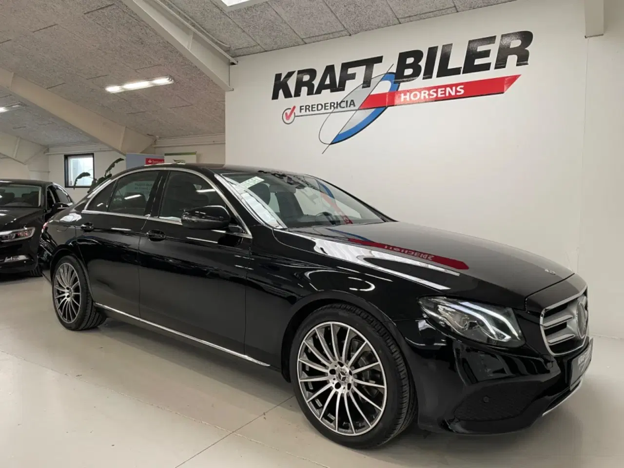 Billede 1 - Mercedes E220 d 2,0 Business aut.