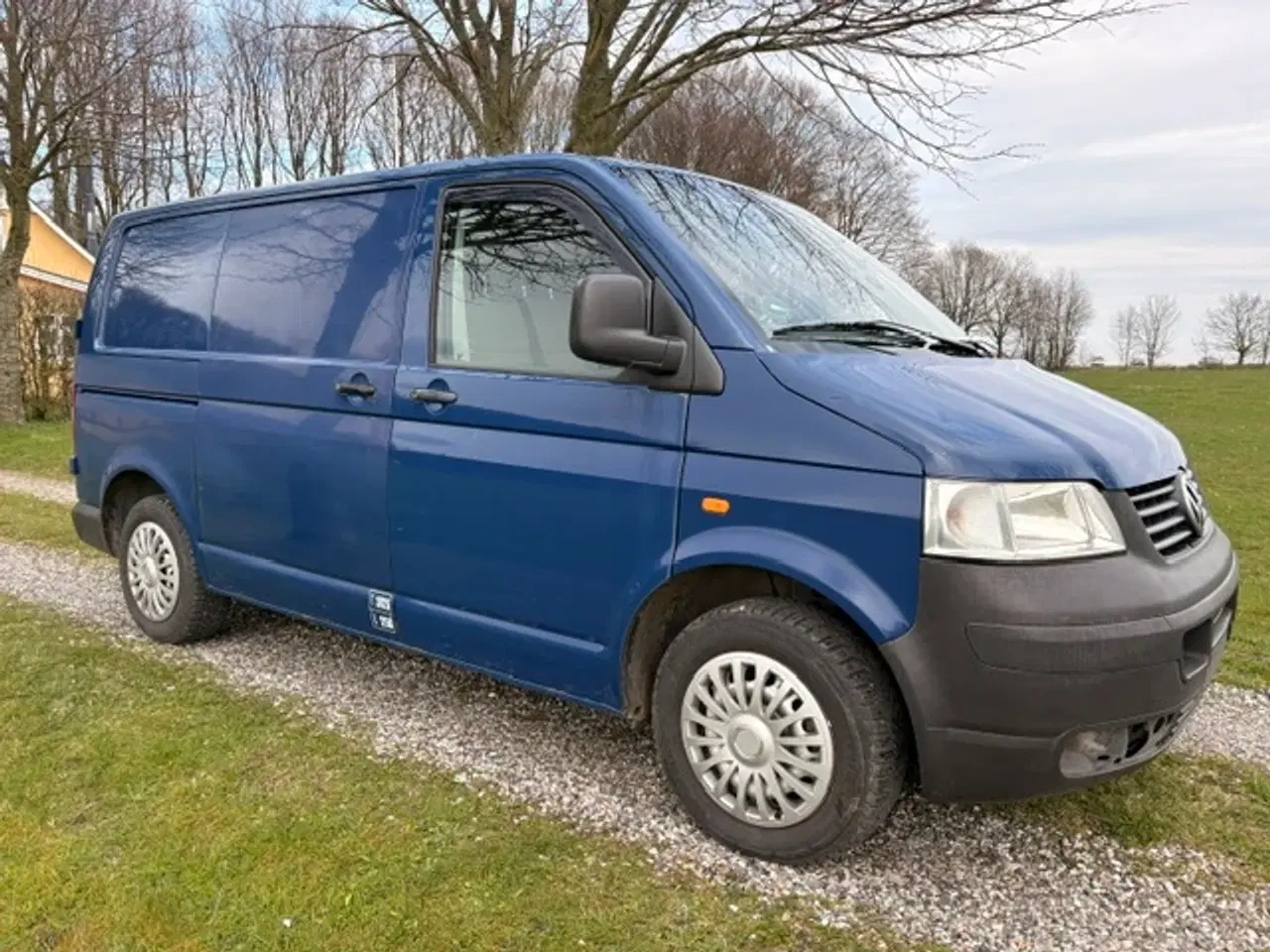 Billede 2 - VW Transporter 2,5 TDi 130 Kassevogn Nysynet