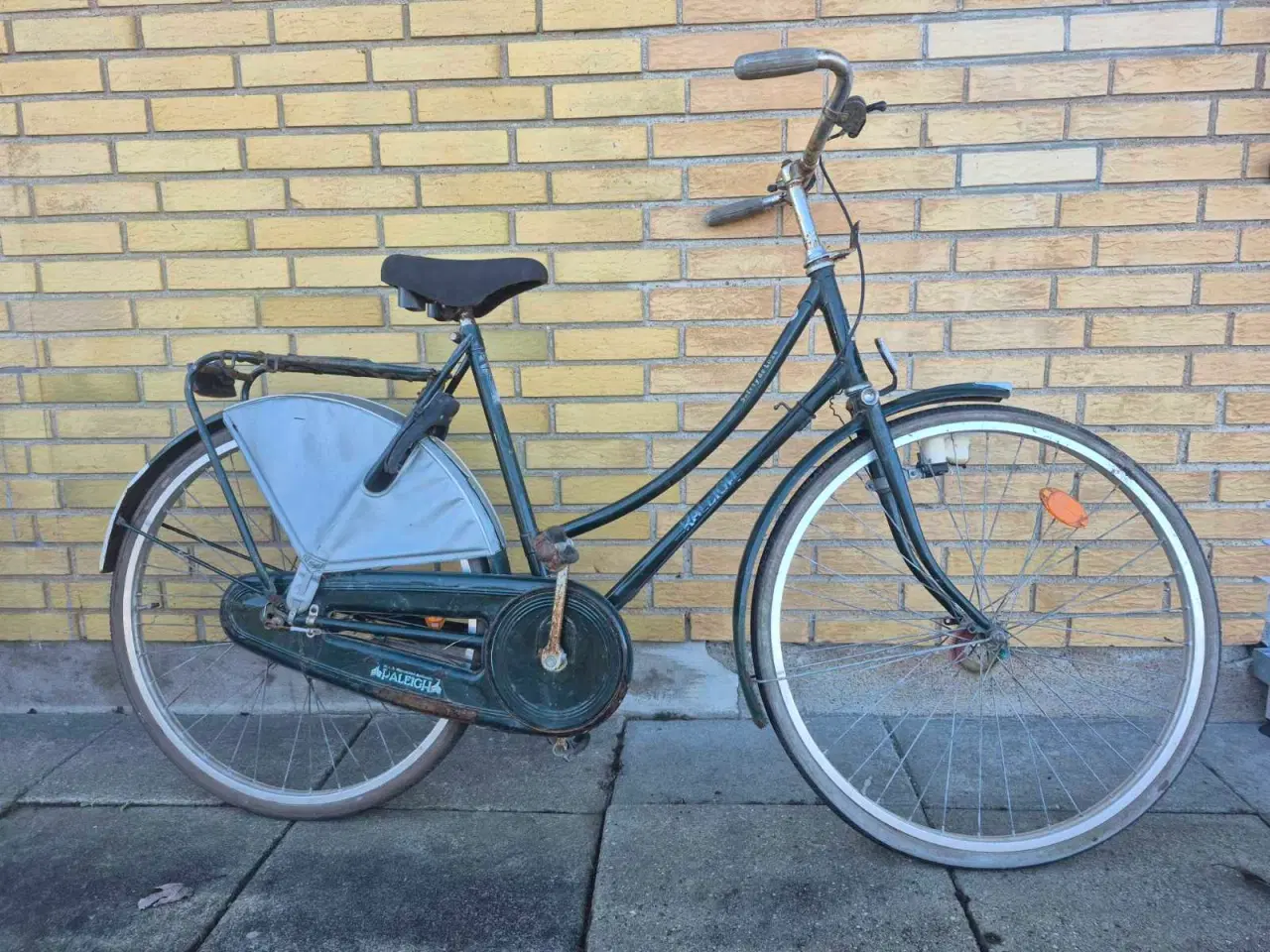 Billede 1 - Raleigh damecykel sælges