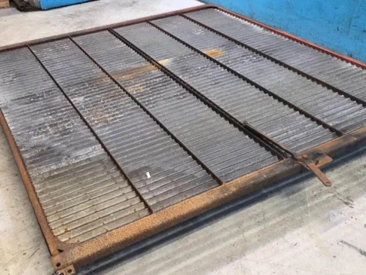 Billede 3 - Case 2388 Undersold 1322464C7  (2)